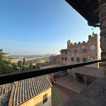 Antica Torre Del Borgo Bed & Breakfast Certaldo Exterior foto